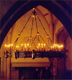 medieval_chandelier.jpg medieval_chandelier.jpg